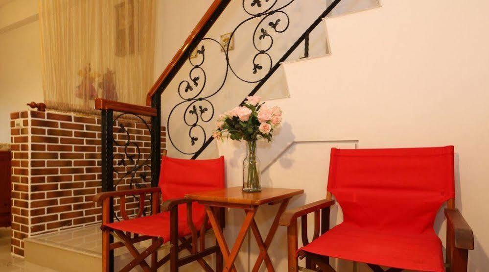 Victoria B&B Yilan Экстерьер фото